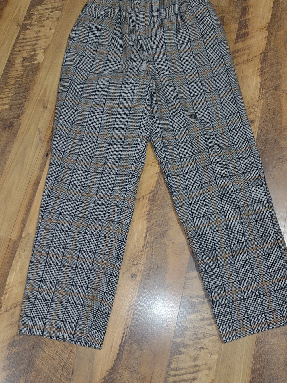 Pendleton Women's Plaid Dress Pants 100% Virgin Wool Size 6